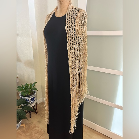 Large Crochet Shawl in cream. - Picture 2 of 6